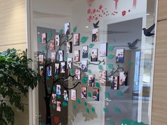 -瑞尔齿科(上海长风大悦城店)