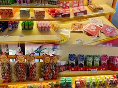 -东荟城名店仓