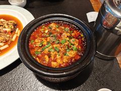 -万重锦·人文川菜馆(骡马市店)