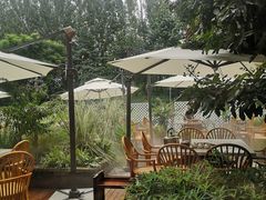 -墨居上隐·院子里火锅(峨眉店)