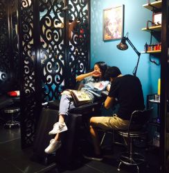 点击看大图 -刺客纹画纹身·洗纹身·穿孔饰品