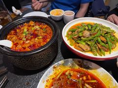 -万重锦·人文川菜馆(骡马市店)