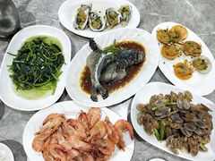 -四川小胡子海鲜(丁村万人海鲜广场店)