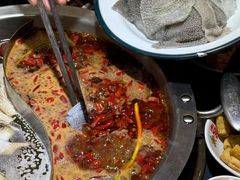 -沸炉重庆老火锅(军事博物馆店)