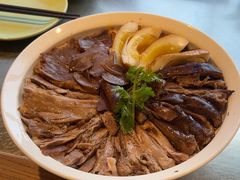 -潮界(LU·ONE凯德晶萃广场店)