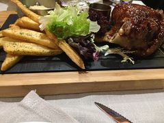 -YUE·6·西式融合餐厅(外滩六号店)