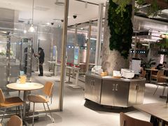 大堂-老乡鸡(上海白玉兰广场店)