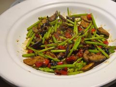 -佬麻雀·新湘菜(东方宝泰店)