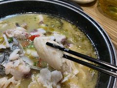 -盛宏鑫·四川鲜鱼馆(一元路店)