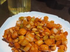-东口码头·烧鸽子·鱼头泡饼·地方菜(金鹰悦城店)