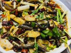 干烧鳝片-呱呱兔庄