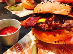-FAT COW(虹梅路店)