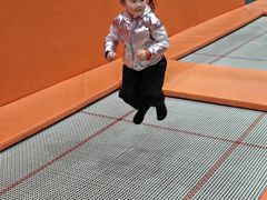 -极限PLAY运动娱乐新世界·团建派对潮玩休闲馆·室内蹦极高空游乐园