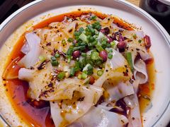 -贵厨酸汤牛肉(花果园国际中心店)