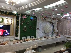 -蓝房子轰趴俱乐部(天鹅湖假日山庄别墅店)