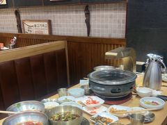 -青瓦餐厅·生鱼片·韩园烤肉(西塔店)