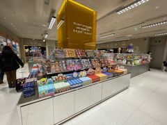 -泡泡玛特POPMART(蓝色港湾店)