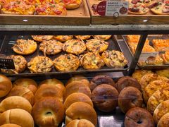 -巴黎贝甜(大宁国际商业广场店)