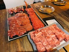 -乐焰活海鲜放题活罗氏虾活鳗和牛烧肉(海珠客村店)