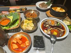 -草家酱蟹炭火烤肉店(珲春南路一店)