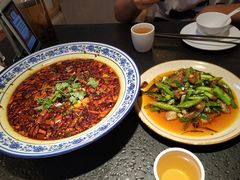 -万重锦·人文川菜馆(骡马市店)