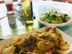 海鲜炒年糕-金海湾海鲜排档(朱家尖店)