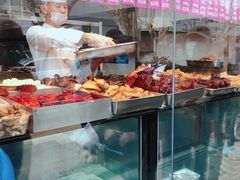 面包甜点陈列柜-老人和饭店(淮海中路店)