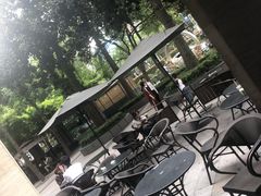 -星巴克(杭州湖滨银泰E区店)