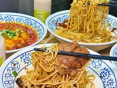 -李与白包子铺(桐梓林店)
