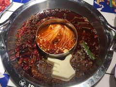 -贤合庄卤味火锅(安吉万达店)