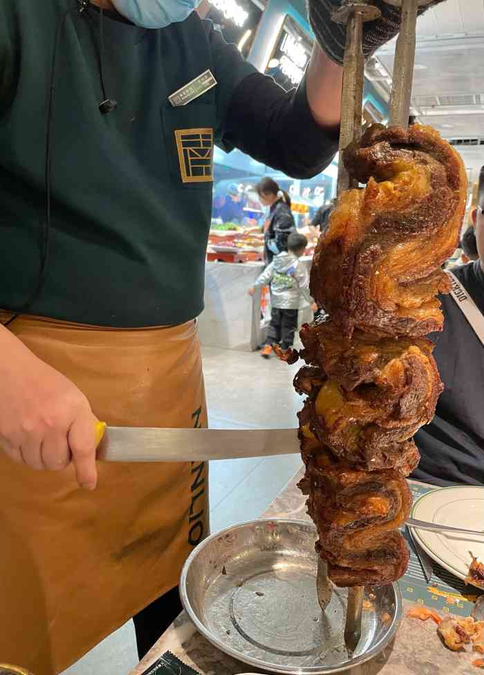 南里奥巴西烤肉(西丽宝能店)-"[牛排]18世纪,巴西牛仔以长剑串肉于篝.