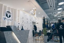-AYO SALON