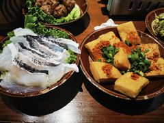 -黔有有贵州酸汤夺夺粉火锅(五味十字店)