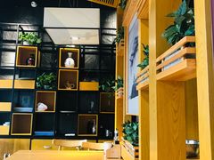 大堂-伊喜饺子·烤鸭(五道口学院路店)