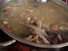 -老石黑山羊毛驴肉火锅(金凯广场店)