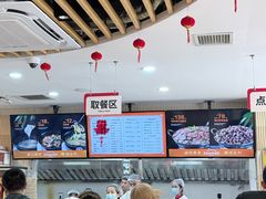 -闫家驴肉老店(华电一校店)