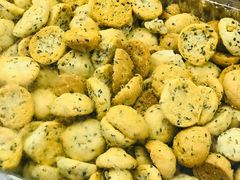 芝麻核桃-红房子西点(汇联商厦天钥桥路店)