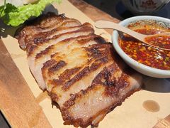 -大头虾越式风味餐厅(光明广场店)