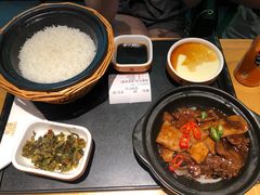 黑椒牛肉饭-谷田稻香(佛罗伦萨店)