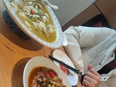 -嫩芽 ·地道重庆菜(十八梯露台夜景店)