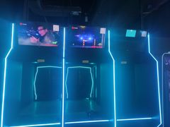 -世代星球·保龄球·镭战真人CS·团建(杨浦店)