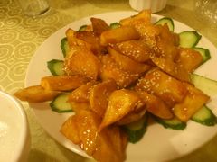 拔丝地瓜-鹤乡东北菜(崮山路店)