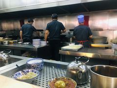 自助取餐区-中阿兰牛肉面(悦海新天地店)