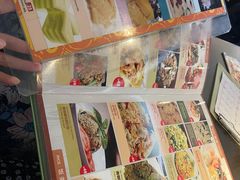 -大头虾越式风味餐厅(光明广场店)