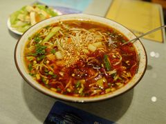 酸汤臊子面-大嘻咹biangbiang面(历史博物馆店)