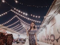 -席娜卡琳火车铁道夜市