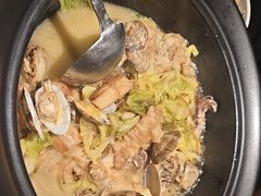 -五谷丰登农家院·地道胶东菜·海鲜烧烤(威海店)