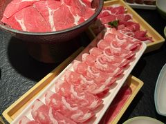 香香猪五花-熊喵来了火锅·牧场好肉(邯郸邯山万达店)