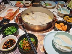 竹荪菌猪肚鸡锅-洪氏嗨捞·猪肚鸡火锅(阳光天地店)