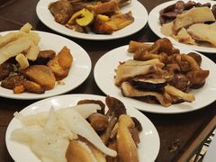 -天宜隆蘑菇宴火锅(石景山旗舰店)